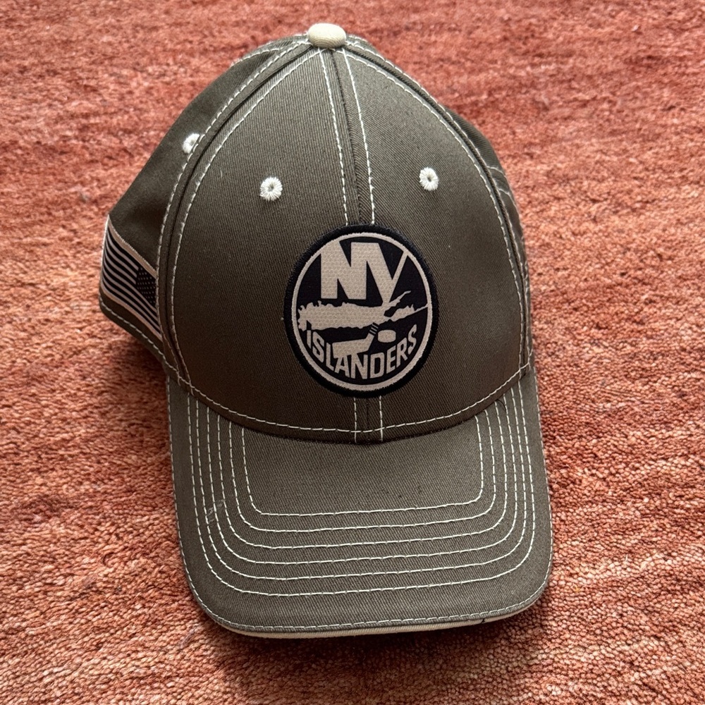 New York Islanders Hat